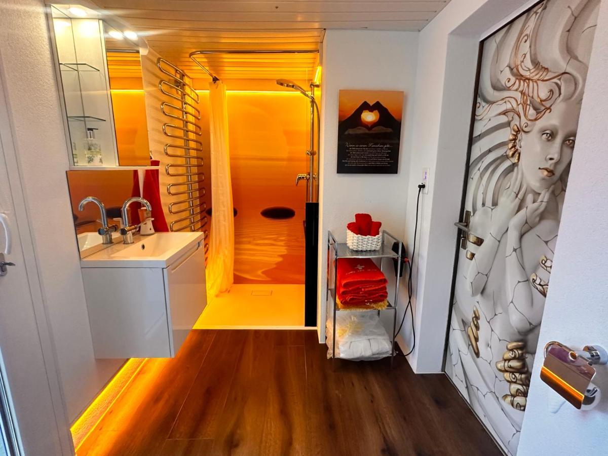 Bijouswiss " Yellow House" Oberterzen Ngoại thất bức ảnh